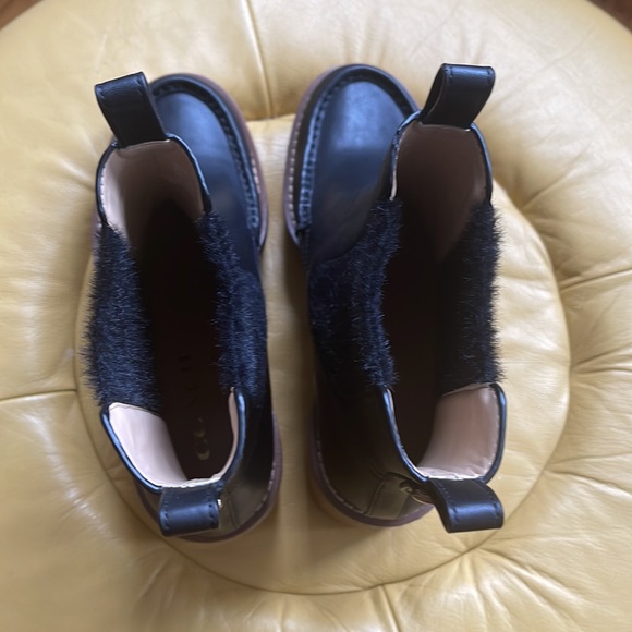 - Coach Women’s Delaney Platforms Gum-Sole Chelsea Booties - Picture 7 of 8